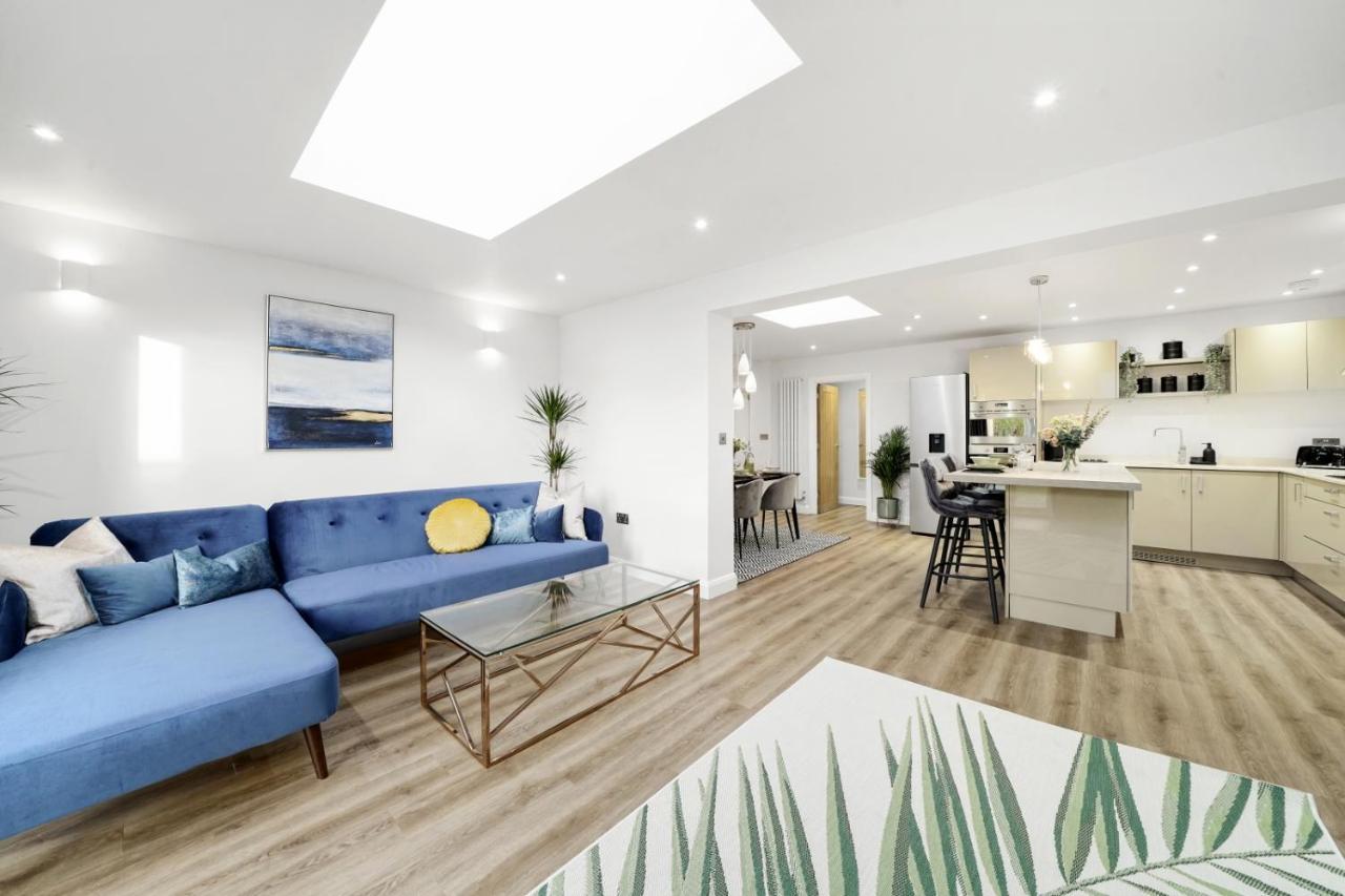 Modern Bungalow In Maidstone Sleeps 5 With Free Parking Eksteriør billede
