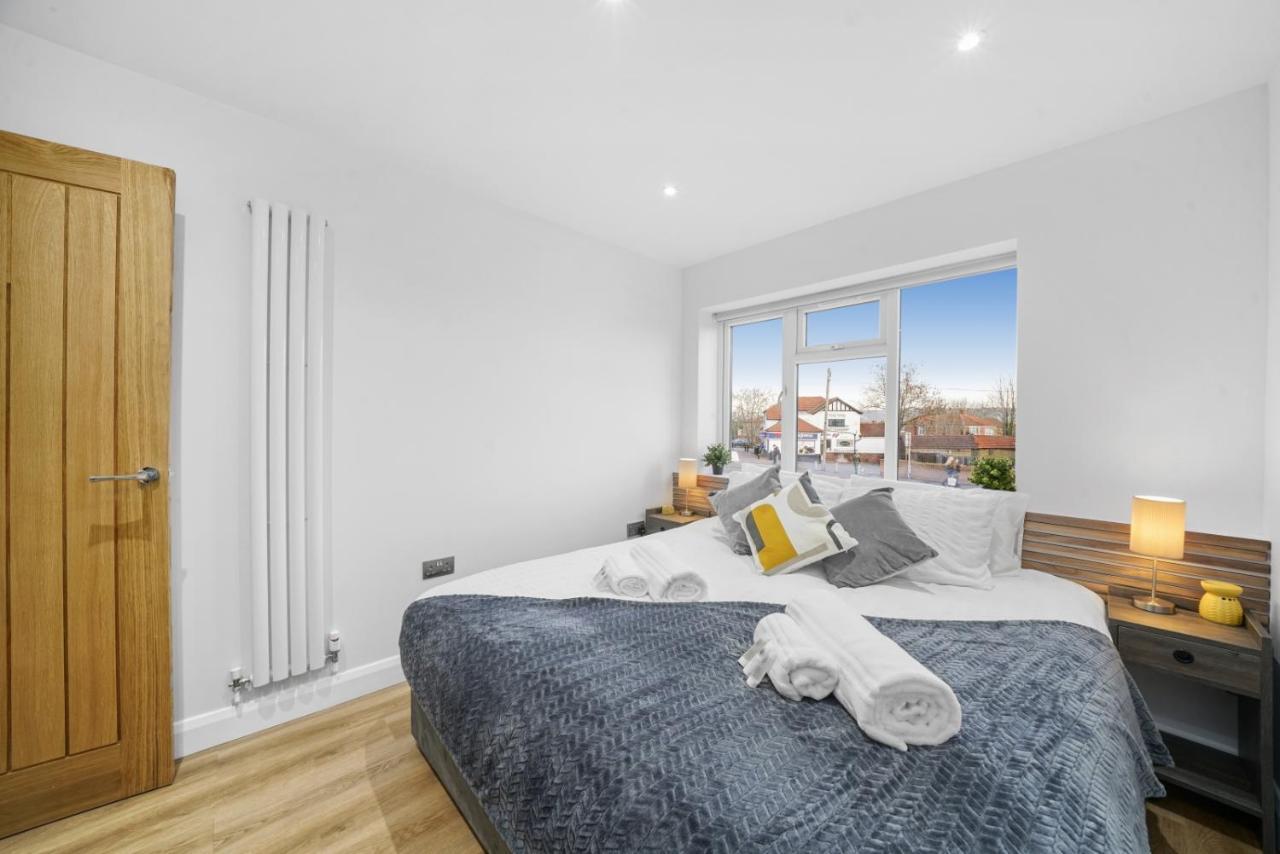 Modern Bungalow In Maidstone Sleeps 5 With Free Parking Eksteriør billede